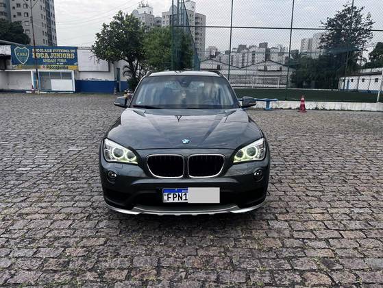 BMW X1 2.0 16V TURBO ACTIVEFLEX SDRIVE20I 4P AUTOMÁTICO BMW X1 2.0 16V TURBO ACTIVEFLEX SDRIVE20I 4P AUTOMÁTICO